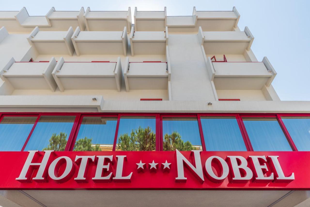 Hotel Nobel Rimini Exterior photo